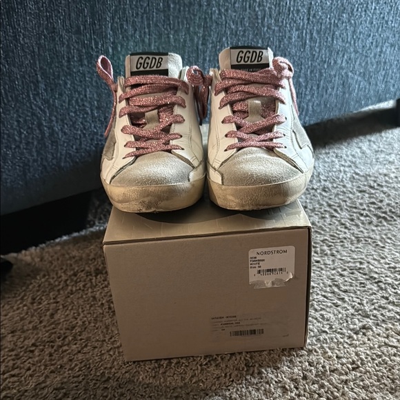 Golden Goose Superstar Sneaker - Picture 1 of 5